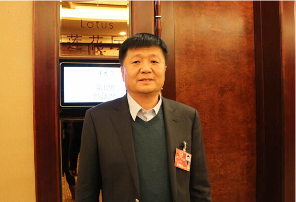 我公司董事长徐昌兴在省政协会议上积极提案、建言献策、备受关注.jpg
